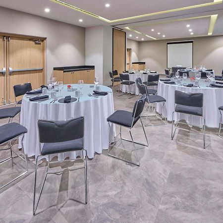 City Express Plus By Marriott Guadalajara Providencia Exterior photo